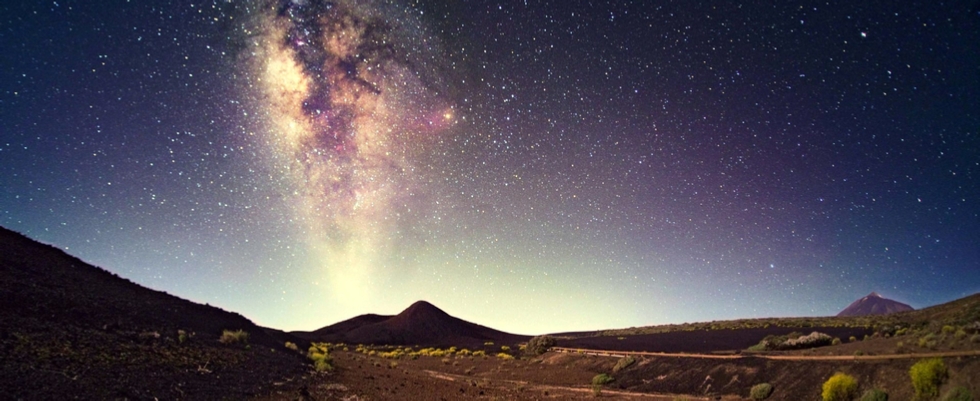 Morocco desert stargazing,stargazing in Merzouga,watching stars Sahara