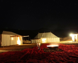 Programme d'astronomie de 5 jours de Fès au désert, observation des étoiles à Merzouga, voyage 5,6,7 jours d'observation des étoiles au Maroc