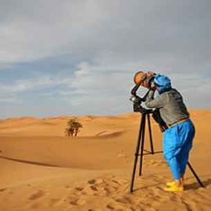 Le désert du Maroc observant les étoiles, observant les étoiles à Merzouga, observant les étoiles du Sahara